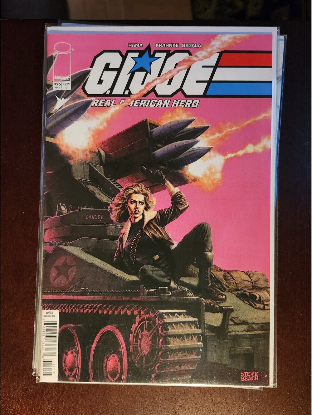 G.I. Joe #326C Steve Beach 1:10 Incentive Variant NM IDW 2023 Action Cover